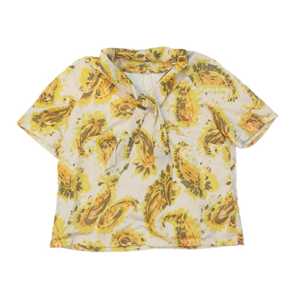TRUE VINTAGE handmade short sleeve beige & yellow paisleys print ascot top